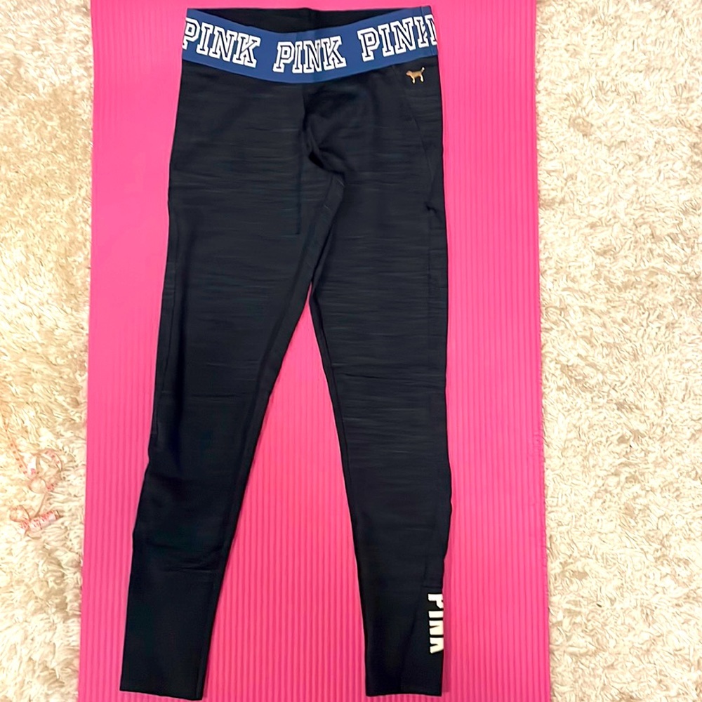 NWOT Victoria Secret PINK reversible leggings